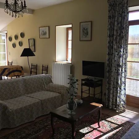 Holiday home La Fourniere De Costy Pres Eymet *